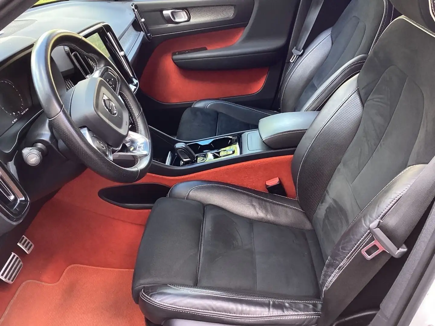 Volvo XC40 R Design AWD R-Design 1.Hand Pano Kamera Blanco - 2