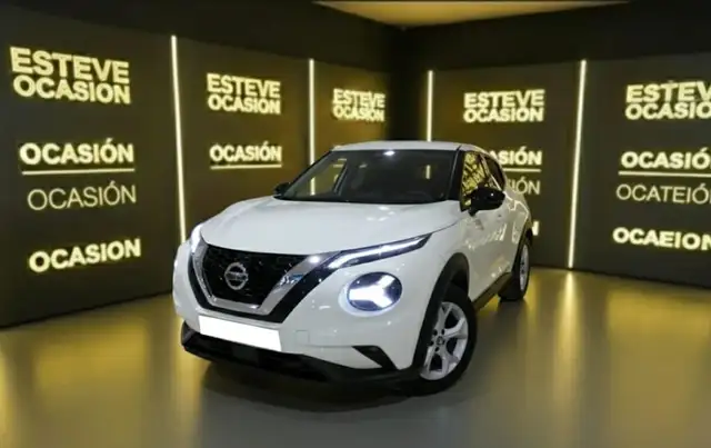 Nissan Juke 1.0 DIG-T Acenta 4x2 114