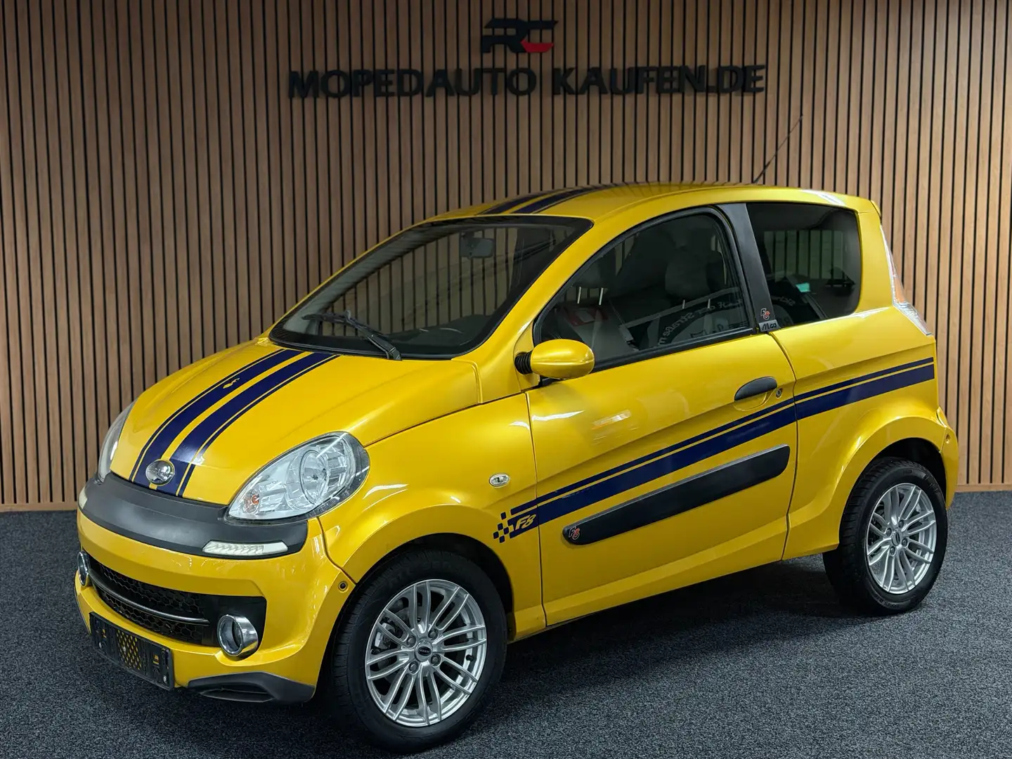 Microcar M.Go F8 Sport Gold | leiser DCI Motor - 1