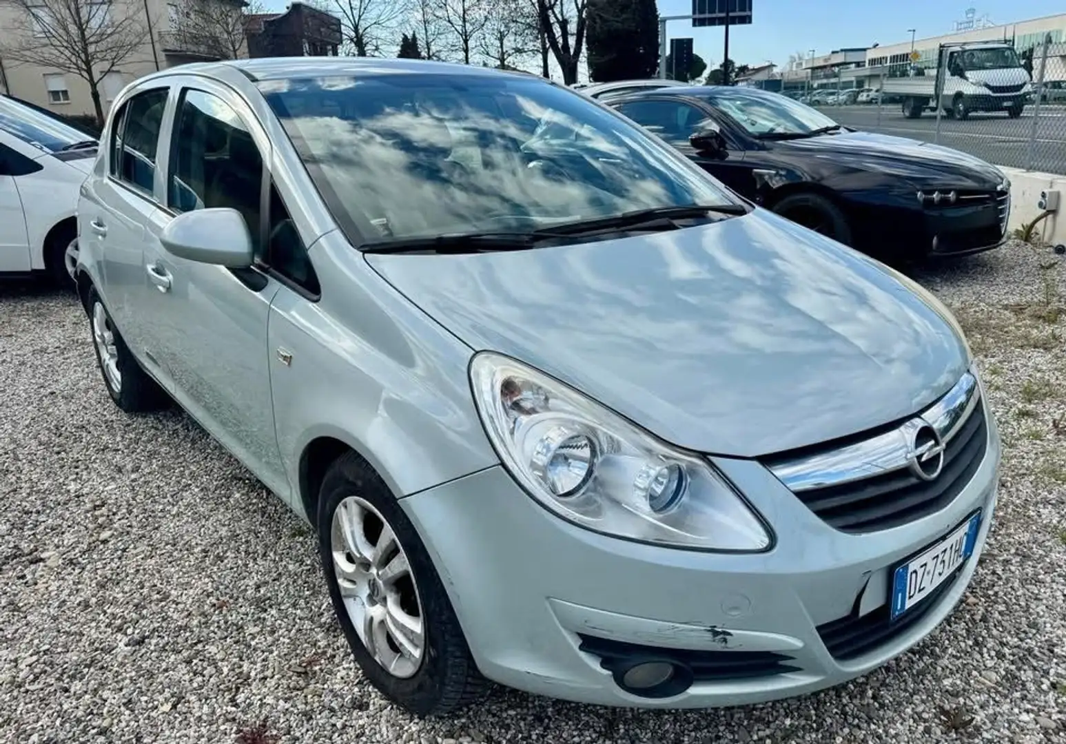 Opel Corsa Corsa 5p 1.3 cdti Enjoy c/radio 90cv Grigio - 1