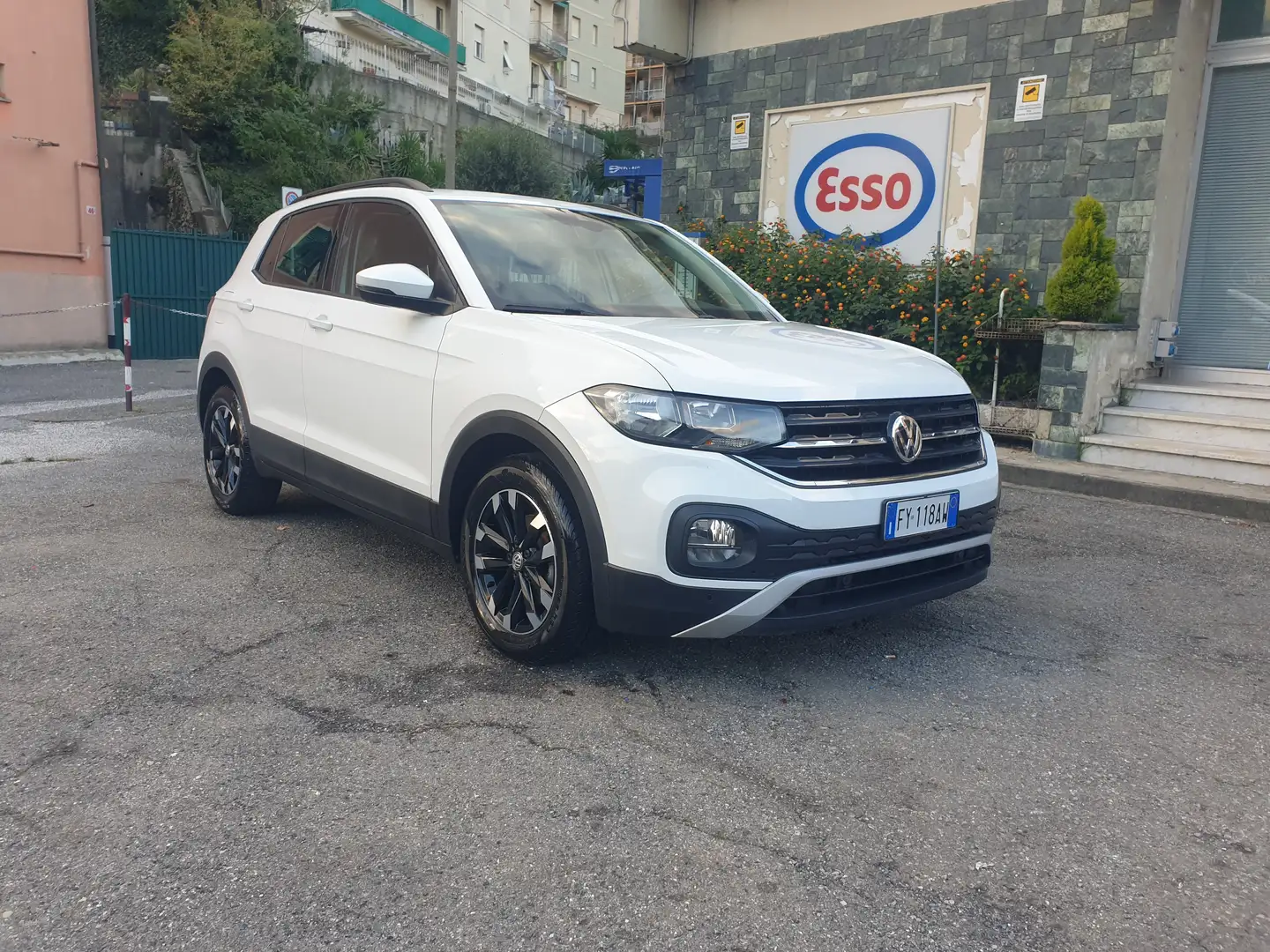 Volkswagen T-Cross 1.0 tsi Urban 95cv Bianco - 1