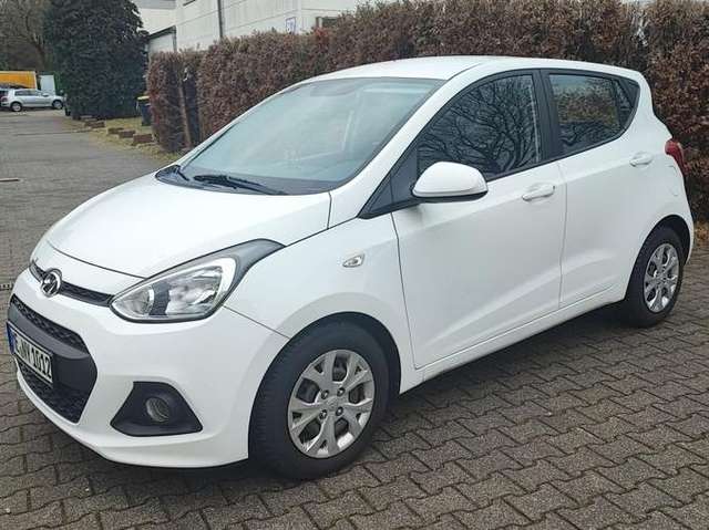 Imagine Hyundai i10 Classic