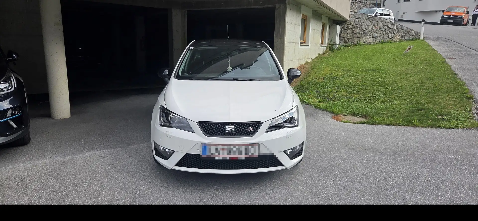 SEAT Ibiza 1,2 TSI FR / 8fach Alu / Sportpaket / Weiß - 1