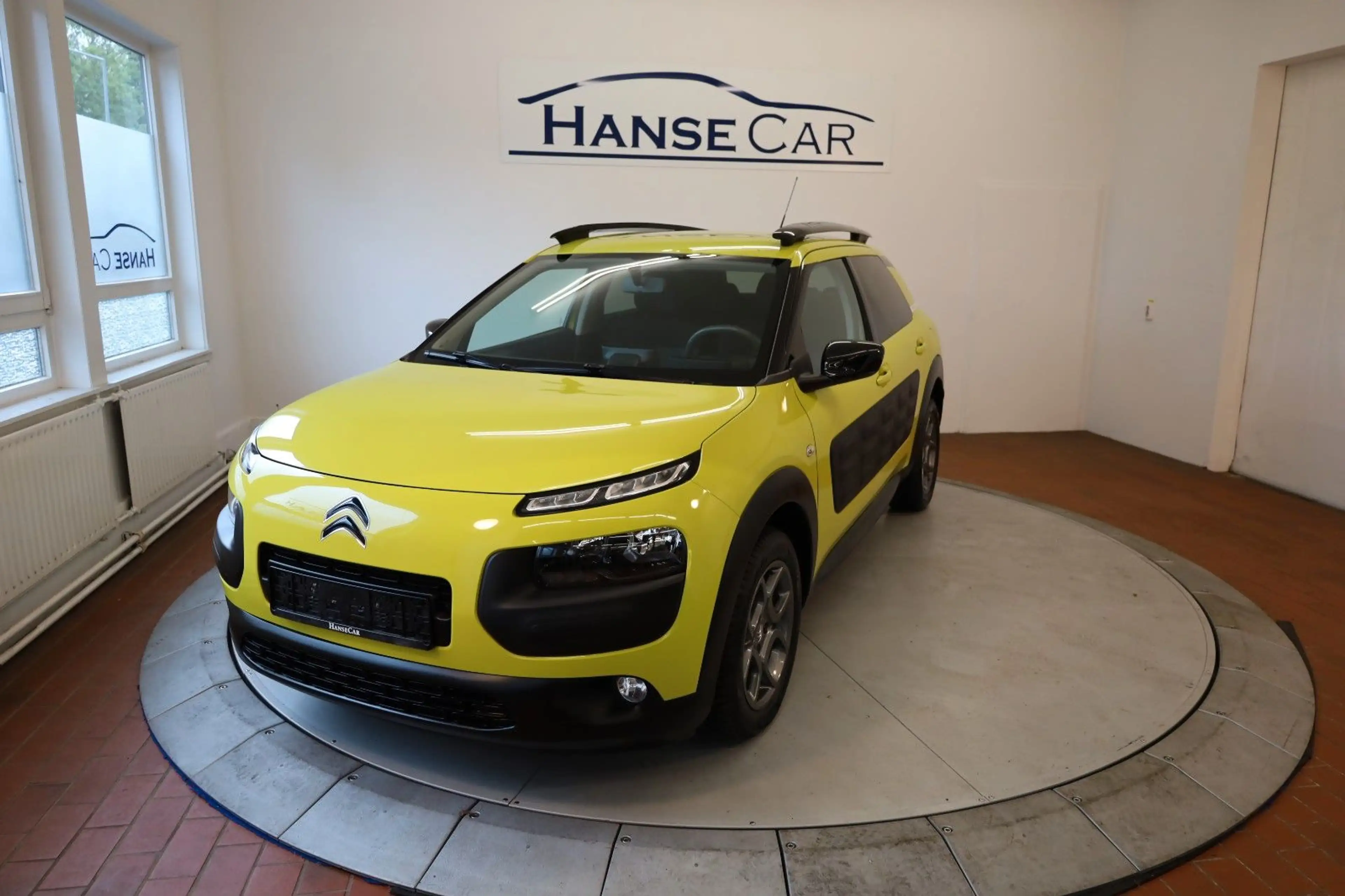 Citroen C4 Cactus Selection/ Navi /PDC / Garantie ! — photo 10