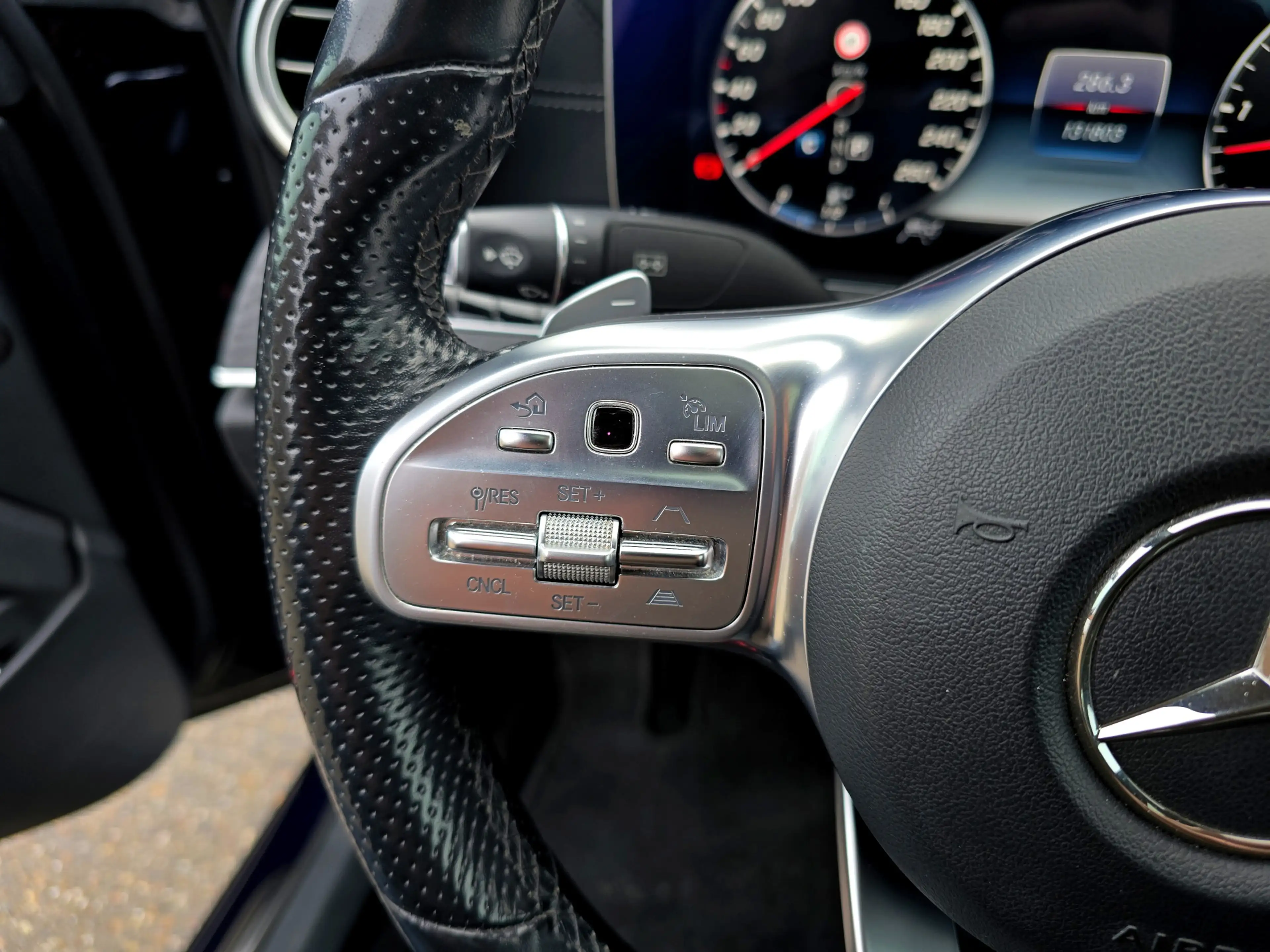 Mercedes-Benz E 400 400d 4Matic Premium Plus - 340 Pk - Euro 6 - Leder — photo 27