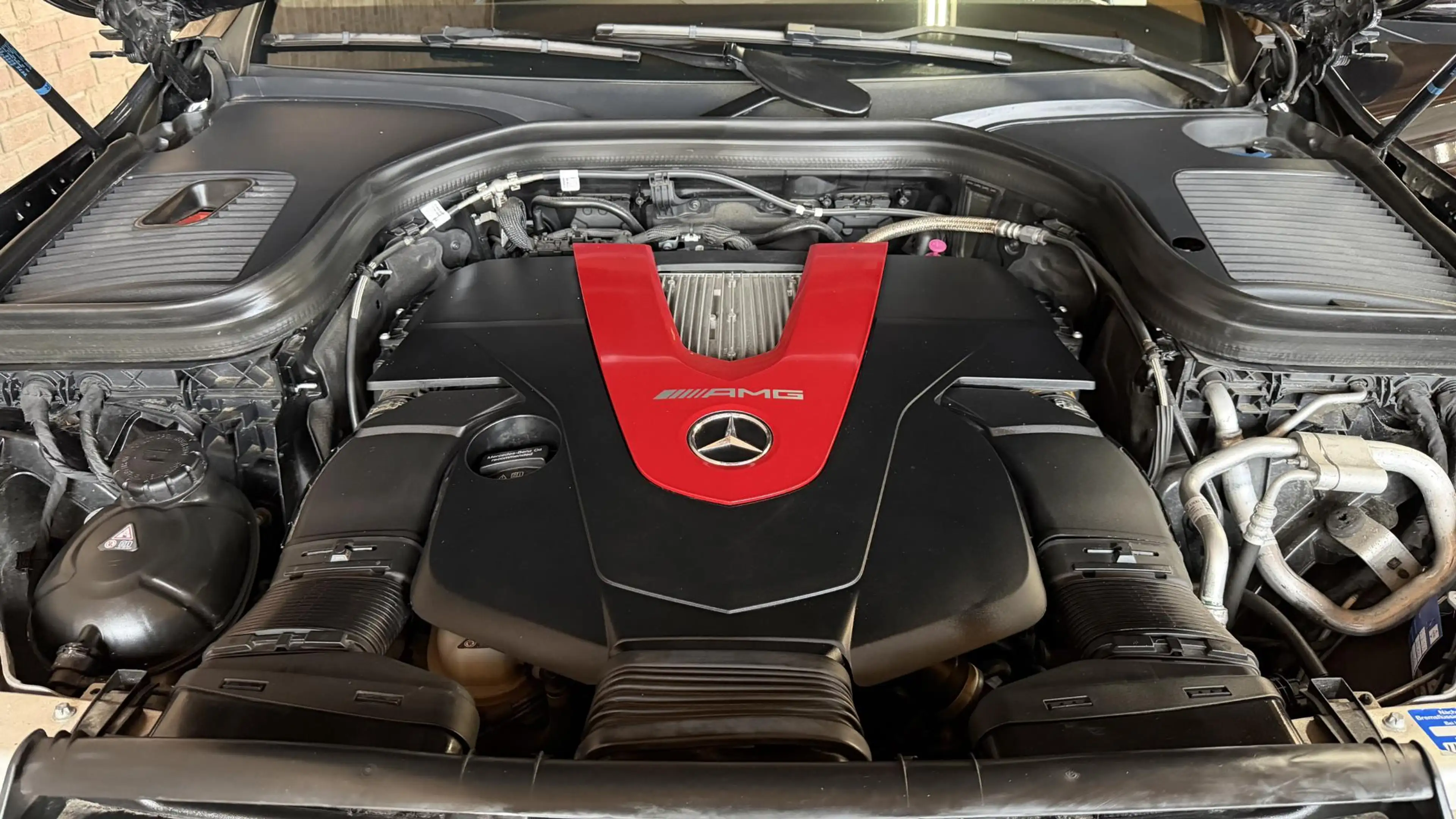 Mercedes-Benz GLC 43 AMG 4MATIC Verwacht binnenkort bij ons in de showroom — photo 14