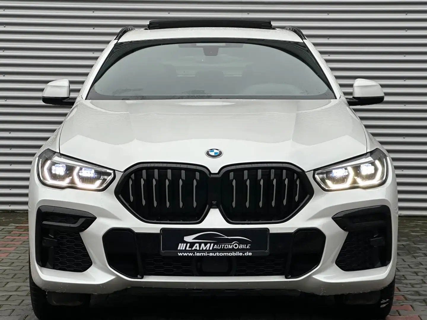 BMW X6 xDrive 40d M Sport PANO LASER HEADUP SOFTCLOS Weiß - 2