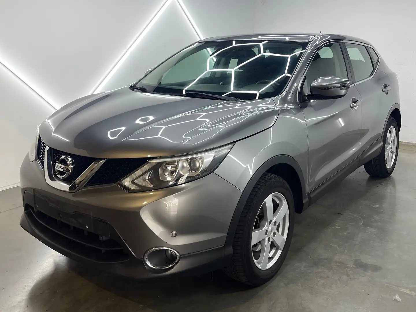 Nissan Qashqai Qashqai 1.2 DIG-T Grijs - 1