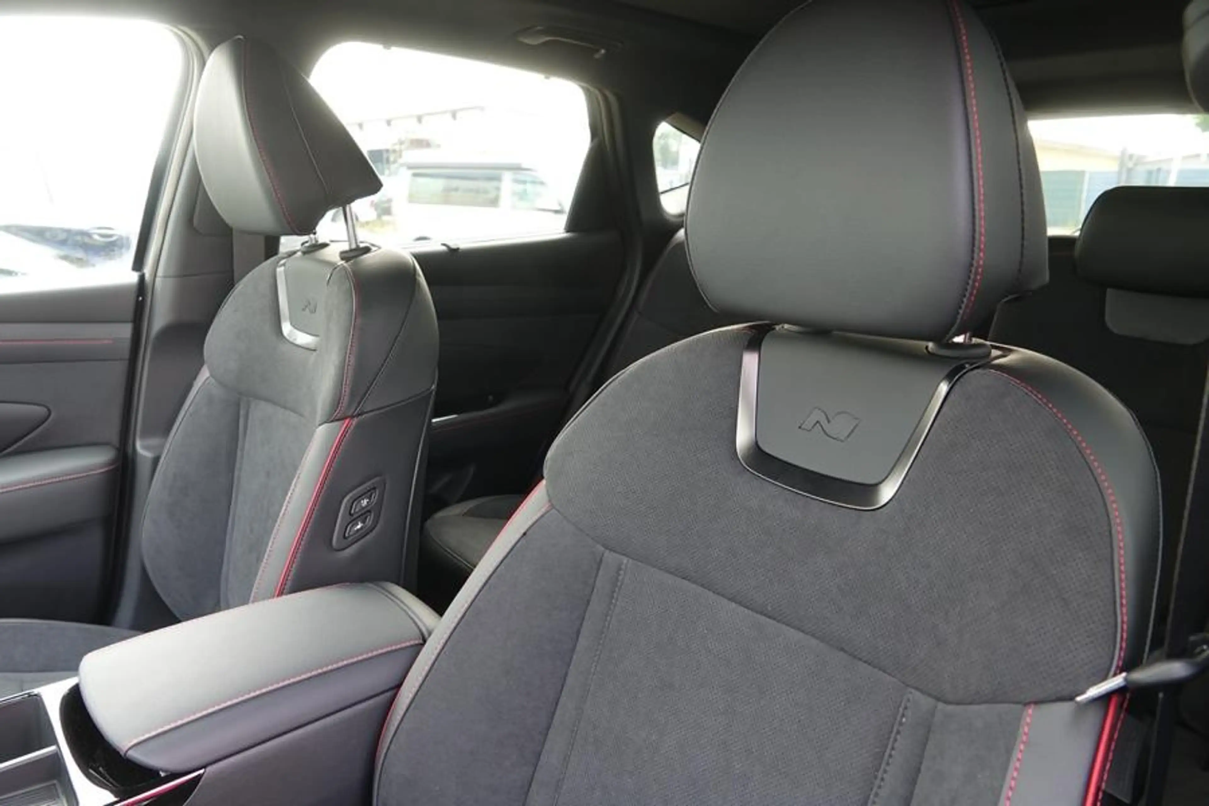 Hyundai TUCSON N-LINE X HYBRID 239PS VOLLAUSSTATTUNG AHK — photo 11