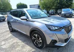 Peugeot 2008 1.2 130cv EAT8 ROADTRIP GARANTIE 12 MOIS NATIONAL