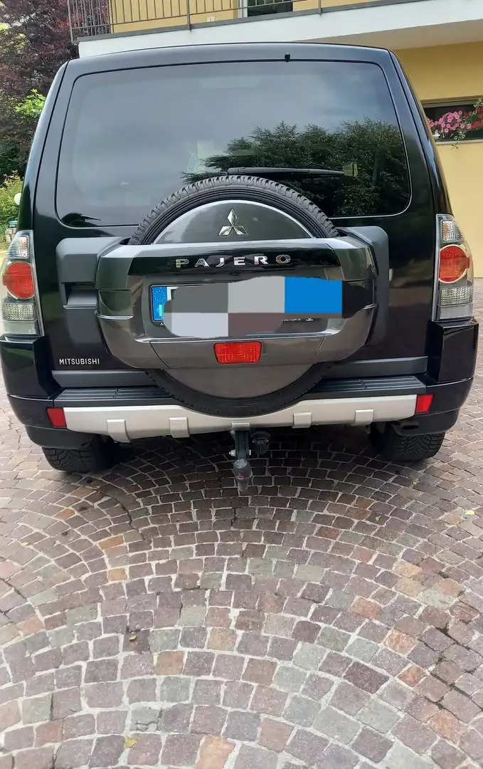 Mitsubishi Pajero Nero - 2