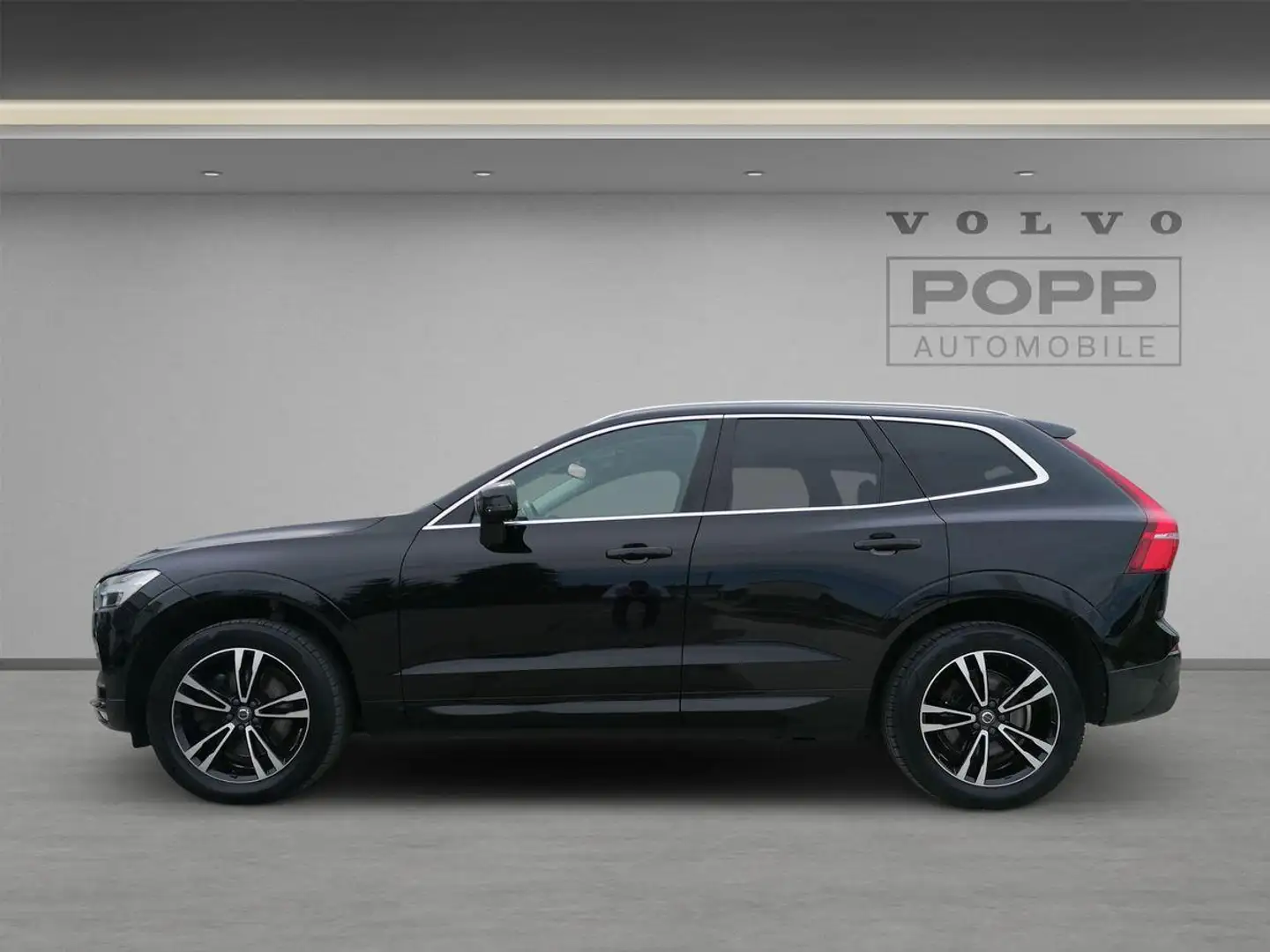 Volvo XC60 B4 AWD Momentum Pro ACC CAM H&K LHZ RFK SH Schwarz - 2