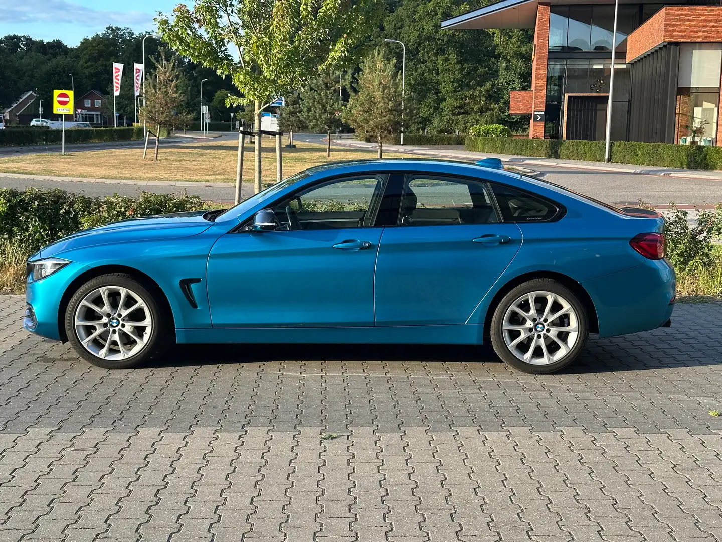BMW 430 430i xdrive high executive Blauw - 2