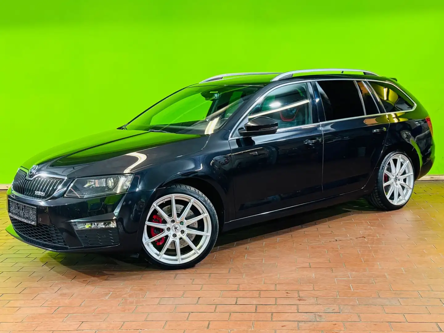Skoda Octavia Combi RS Leder Bi Xenon Finanzierung Noir - 2