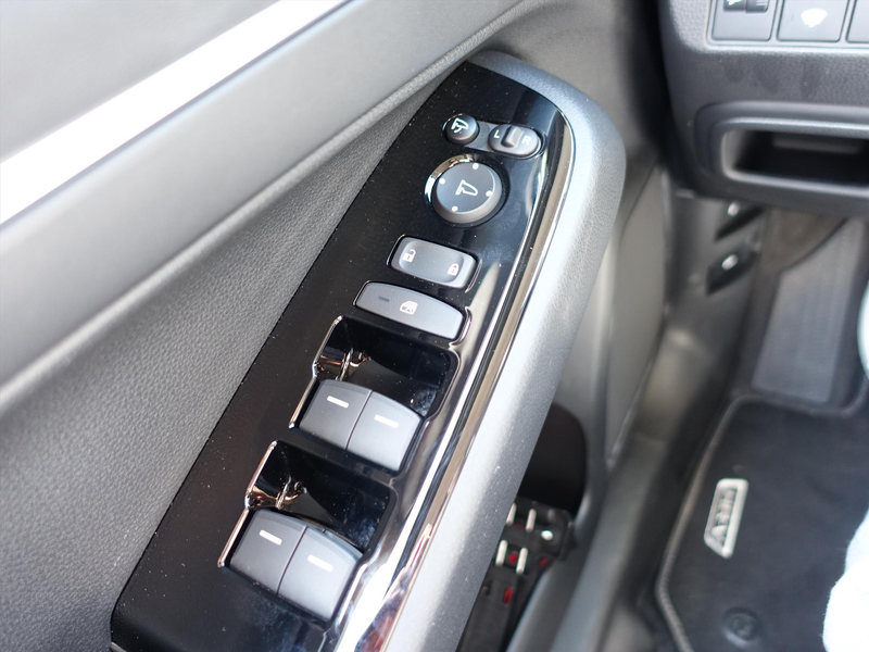 Honda HR-V 1.5 i-MMD 131pk CVT Advance Privacy Glas en Afneem — photo 16