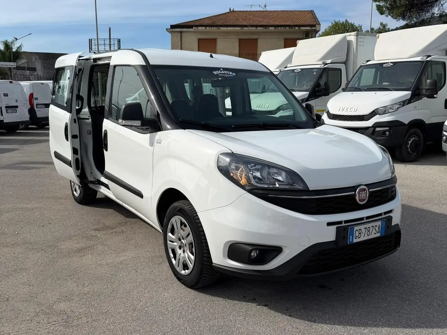 Fiat Doblo 1.3mjt 95cv AUTOCARRO 5 POSTI Bianco - 1