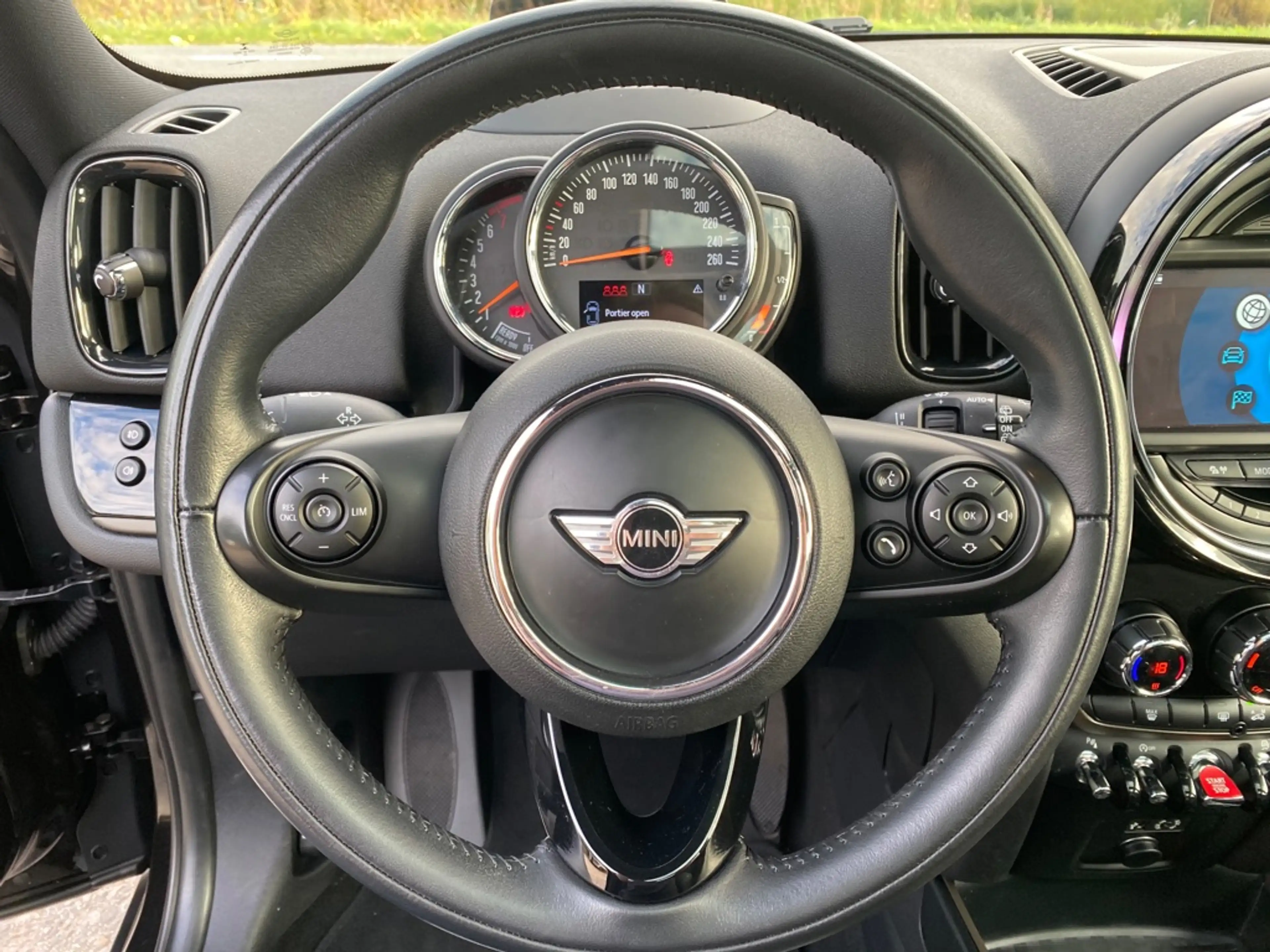 MINI Cooper Countryman 1.5 Chili — photo 13