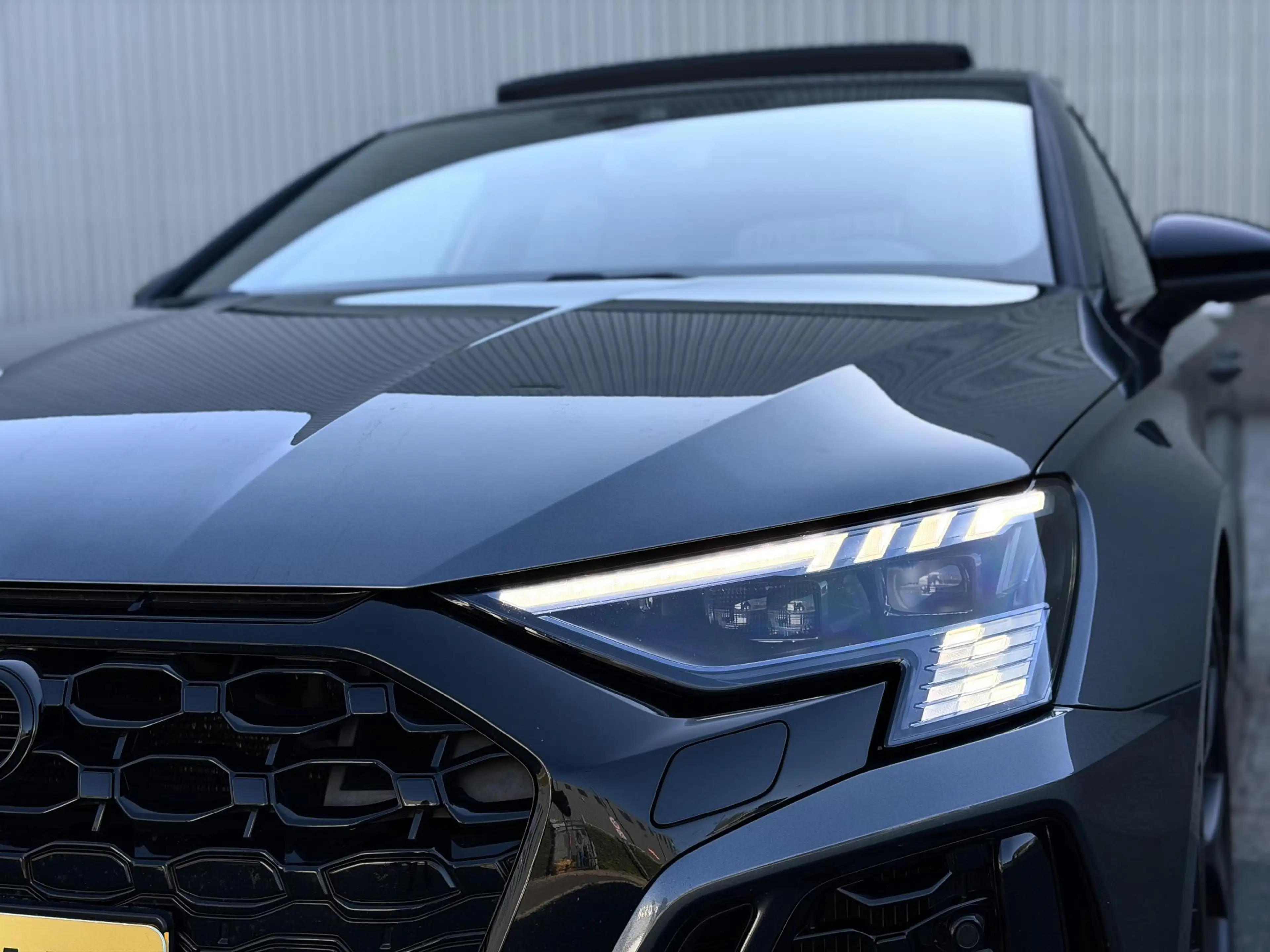 Audi RS3 A3 Sportback 2.5 TFSI quattro DYNAMIC CARBON PANO — photo 10