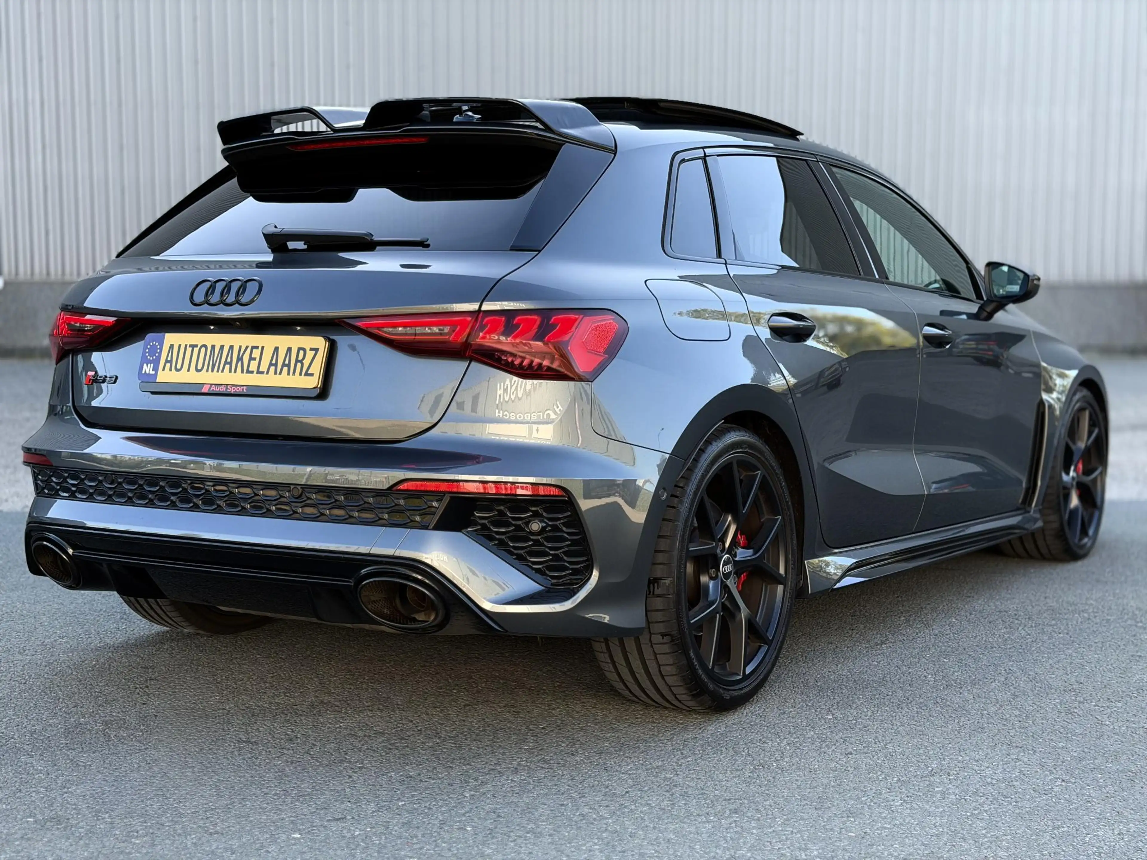 Audi RS3 A3 Sportback 2.5 TFSI quattro DYNAMIC CARBON PANO — photo 9