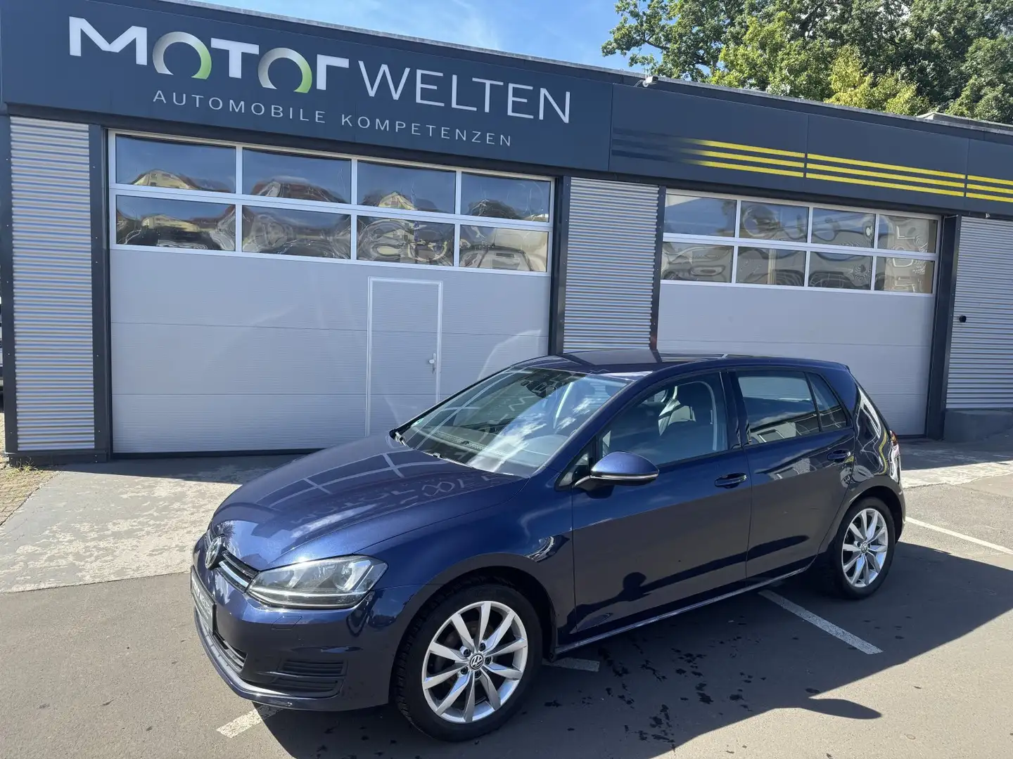 Volkswagen Golf VII 1.2 TSI Comfortline BMT 1.2 TSI BMT EU6 Comfor Blau - 1