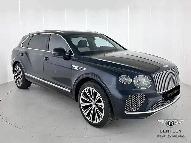 Bentley Bentayga Bentayga V8 EWB Azure - BENTLEY MILANO