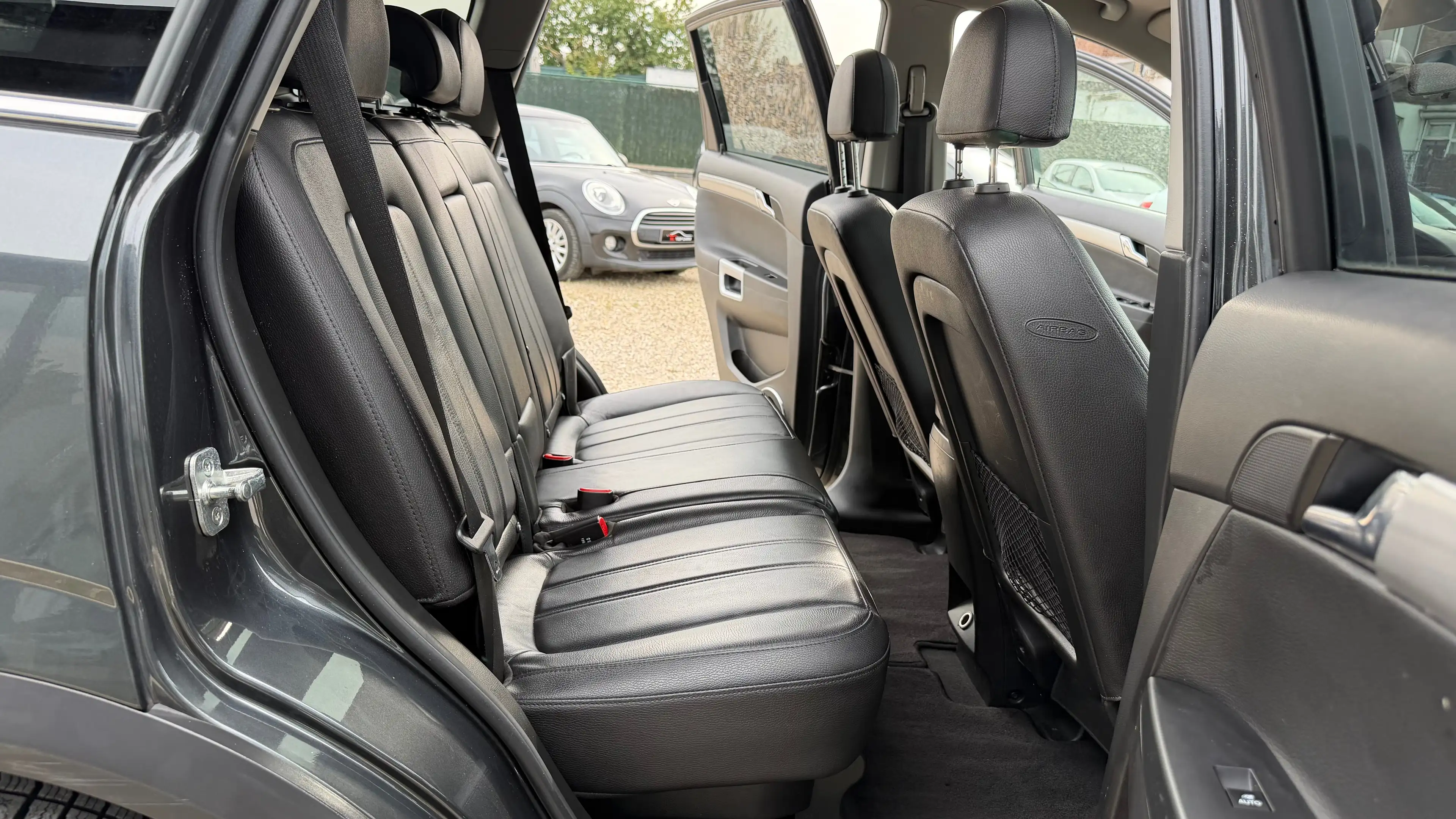 Opel Antara Antara 2.0 CDTI 4x2 Ultimate Edition — photo 12