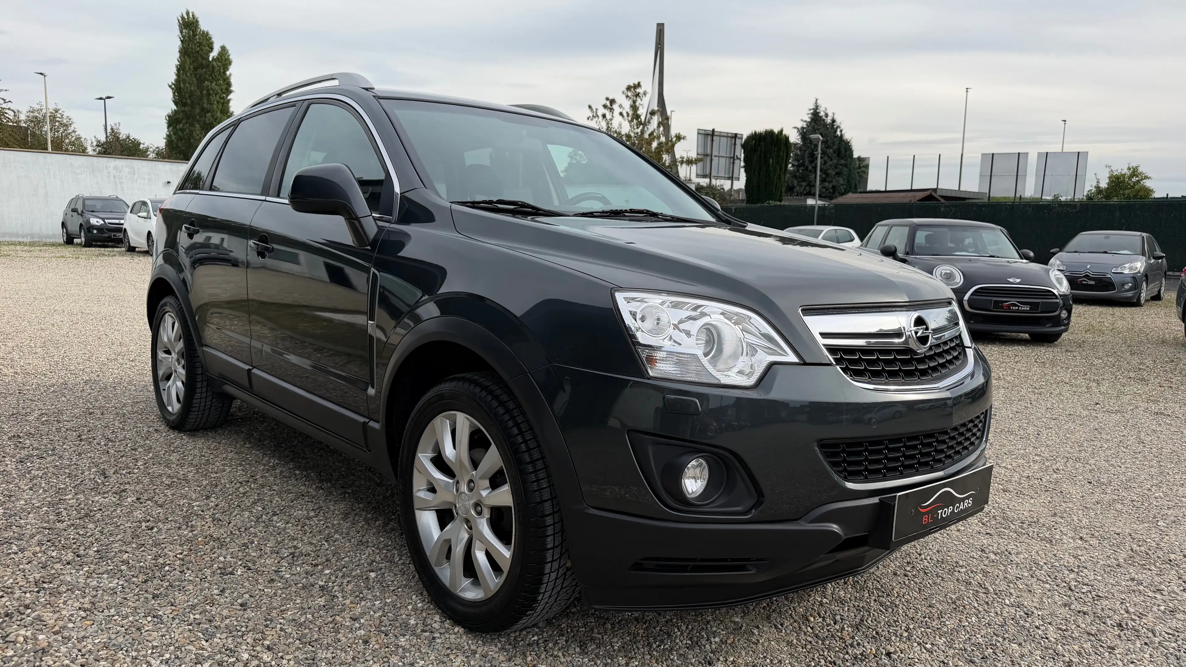 Opel Antara Antara 2.0 CDTI 4x2 Ultimate Edition — photo 3