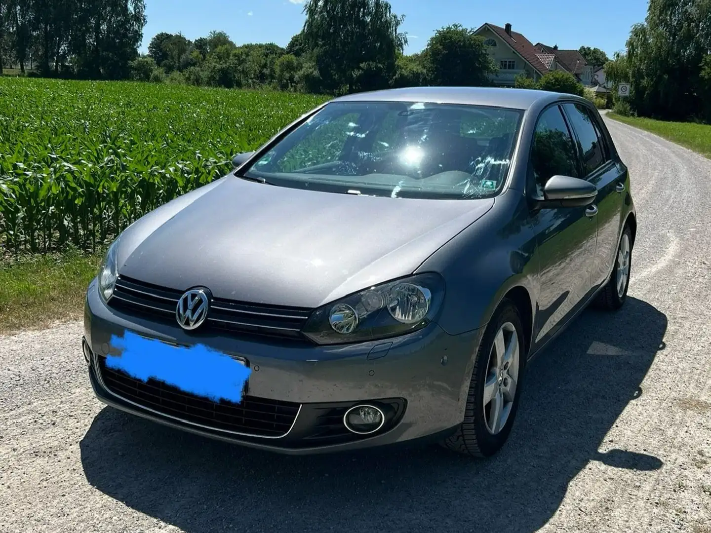 Volkswagen Golf Golf VI Diesel 5-Türer 1.6 TDI BlueMotion Tech Šedá - 1