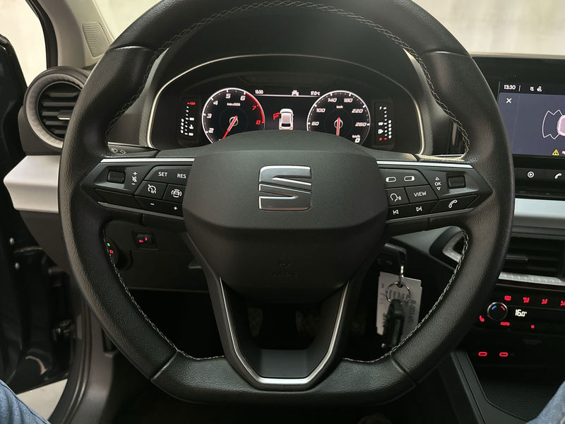 SEAT Ibiza 1.0 EcoTSI Style Business Connect Parkeersensoren — photo 7