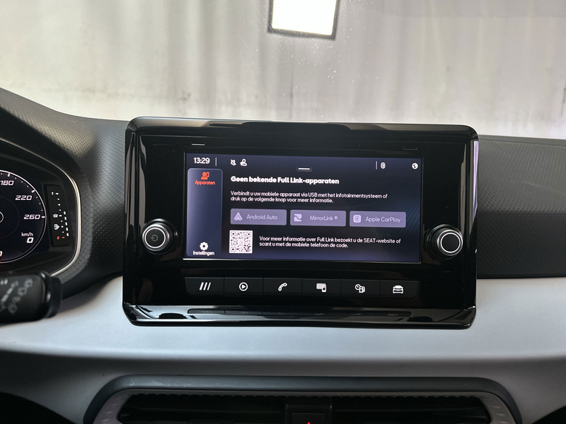 SEAT Ibiza 1.0 EcoTSI Style Business Connect Parkeersensoren — photo 13