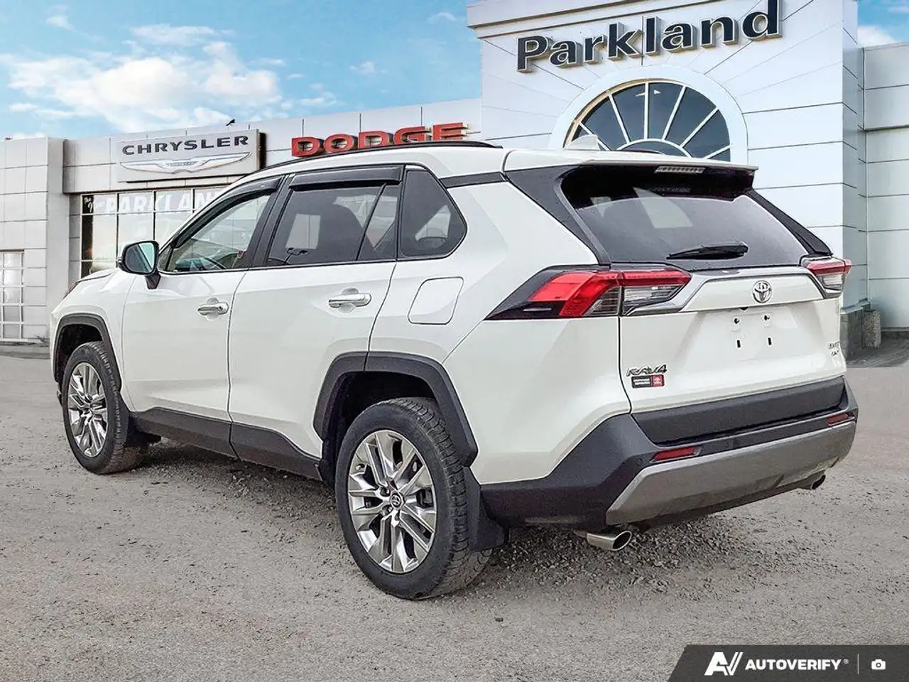 Toyota RAV 4 снимка Toyota RAV 4