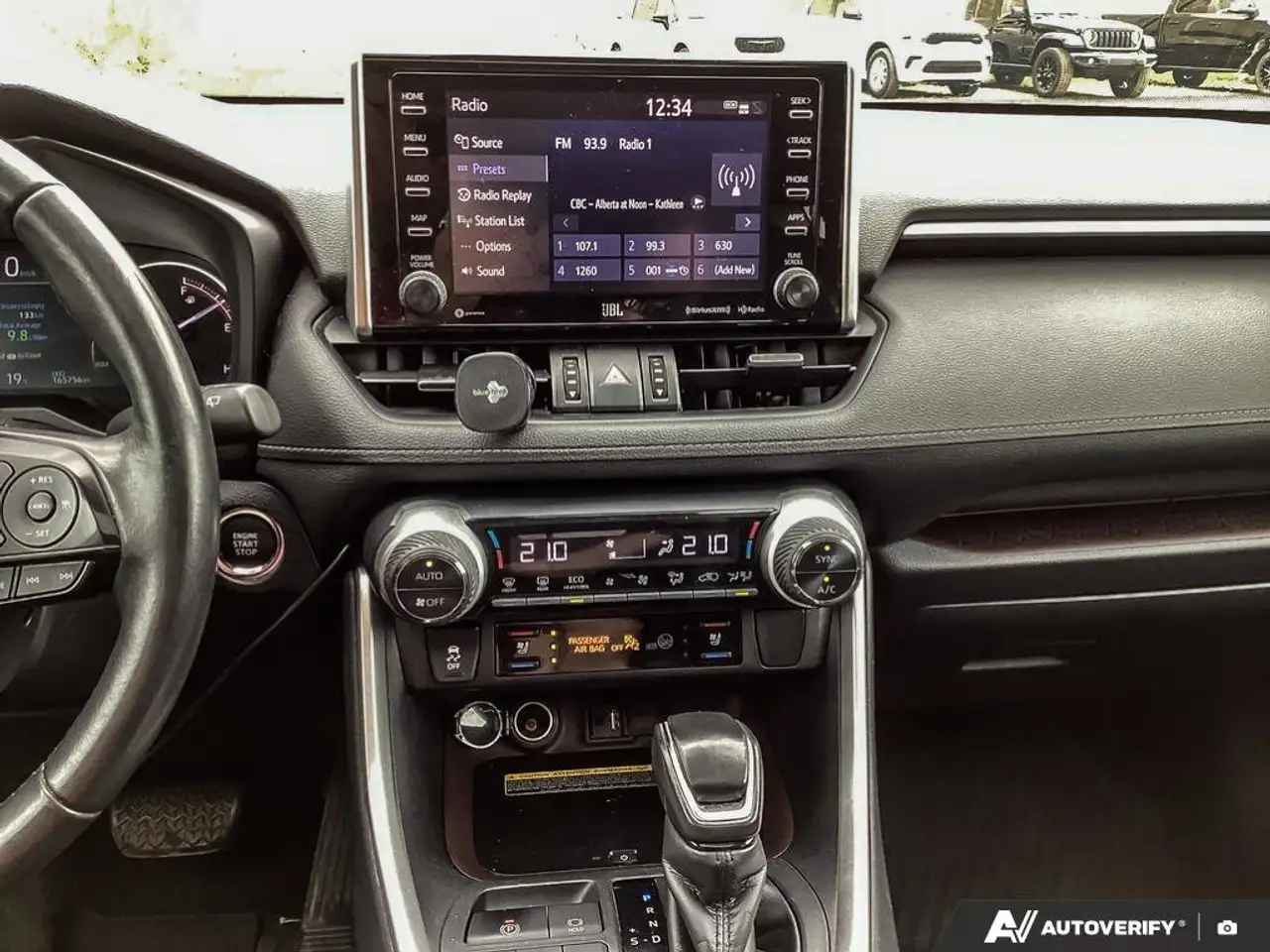 Toyota RAV 4 снимка Toyota RAV 4