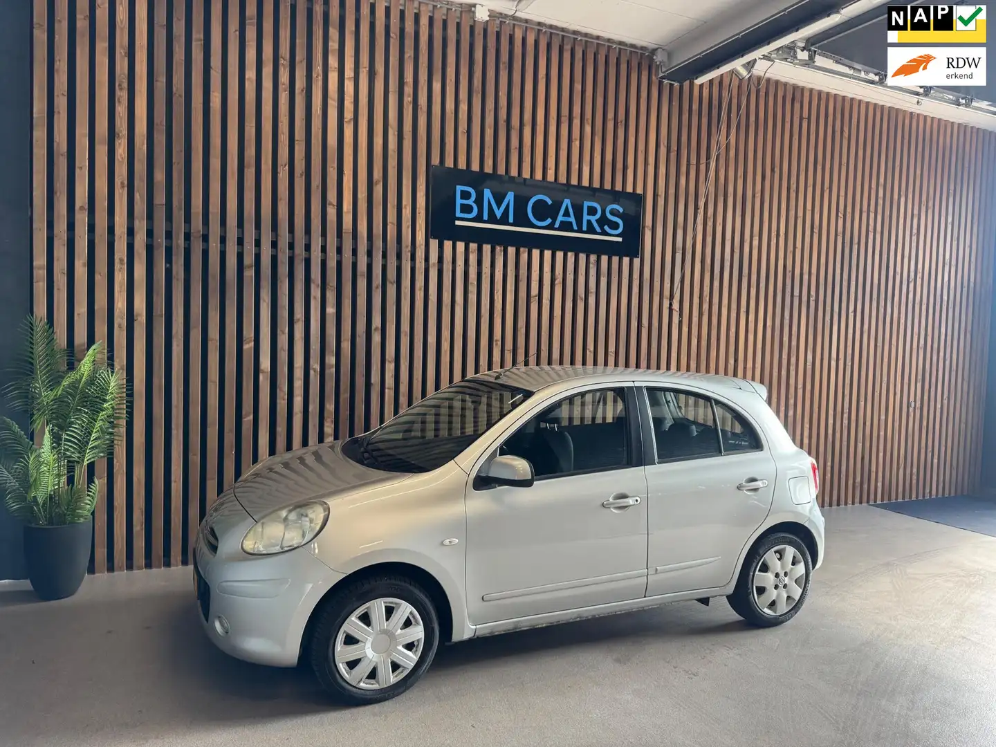 Nissan Micra 1.2 DIG-S Acenta Airco, 1e Eigenaar,Nieuwe APK Grijs - 1