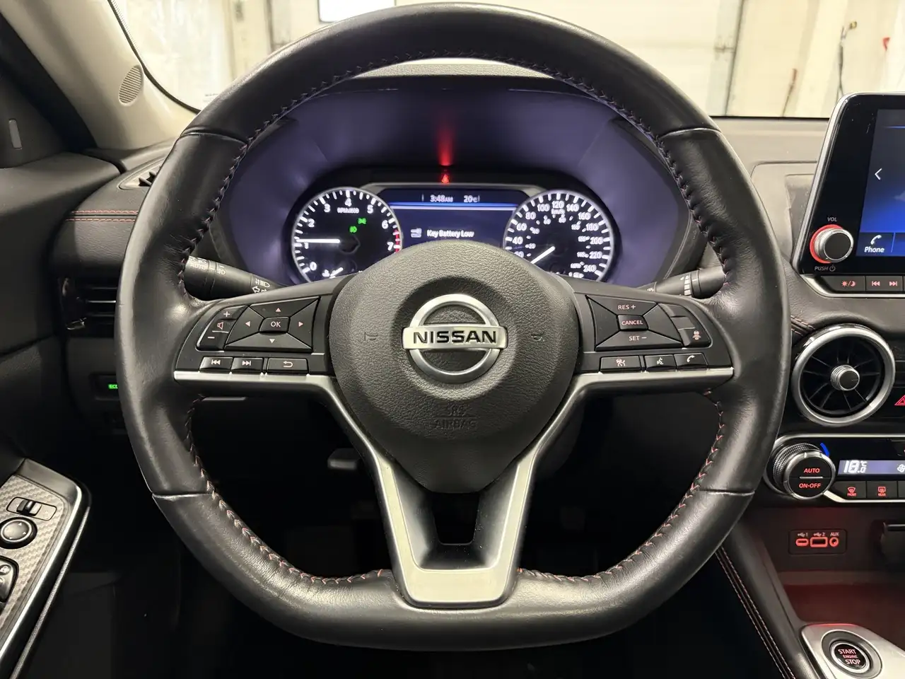 Nissan Sentra снимка Nissan Sentra