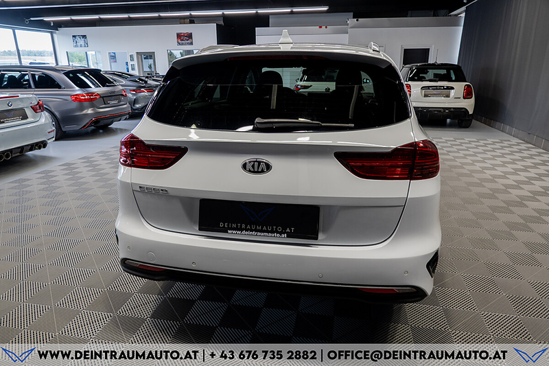 Kia Ceed SW / cee'd SW ceed SW 1,0 TGDI ISG GPF Silber*R-KAMERA*SHZ*LE... — photo 8