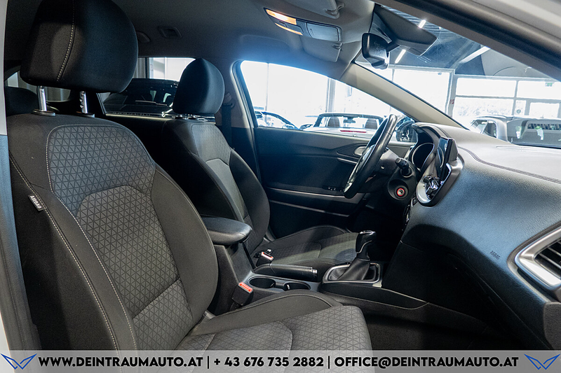 Kia Ceed SW / cee'd SW ceed SW 1,0 TGDI ISG GPF Silber*R-KAMERA*SHZ*LE... — photo 10