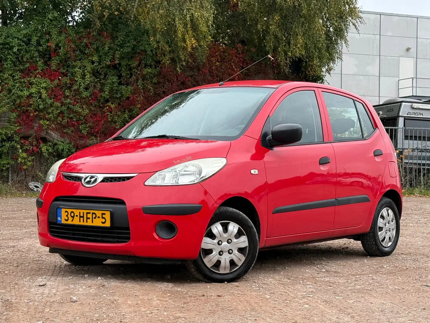 Hyundai i10 1.1 Active Cool/ ZEER NETTE STAAT Rouge - 1
