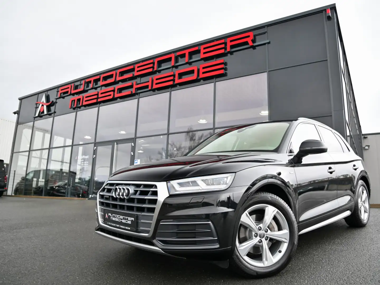 Audi Q5 2.0 TDI quattro sport Virtual* Luft* AHK* 19 Schwarz - 1