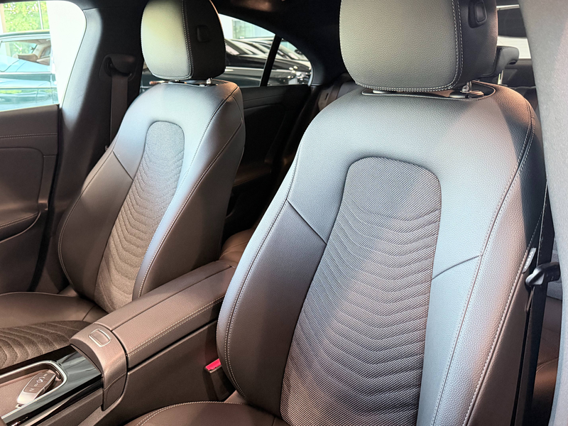 Mercedes-Benz CLA 180 CLA 180 Business Line — photo 5