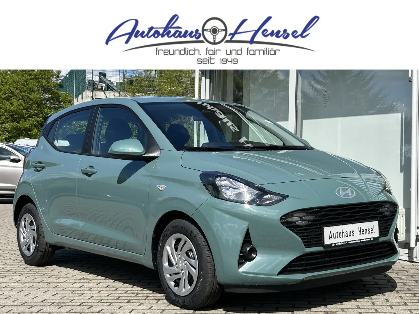Hyundai i10 1.0 Select Navi DAB+ Kamera Einparkhilfe Bluelink Verde - 1