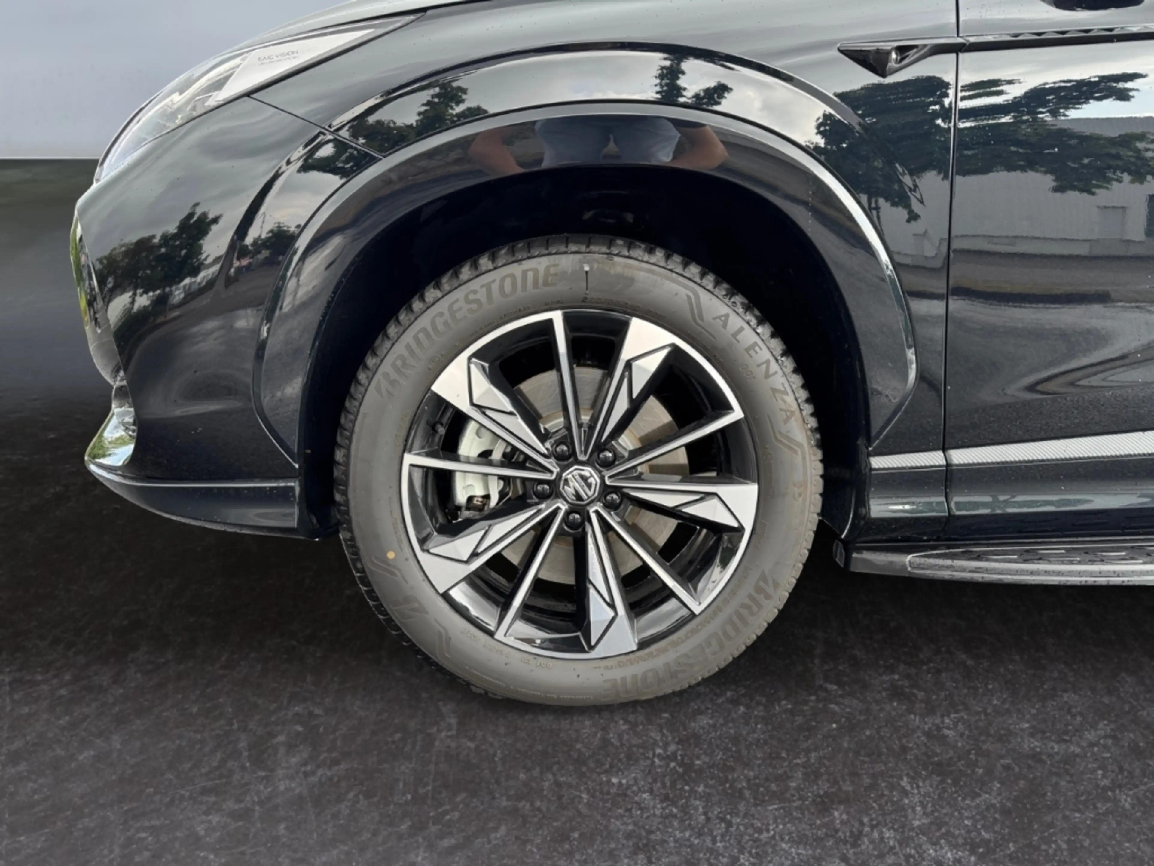 MG HS PHEV Luxury *LED*360*Leder*Memory*el Heck*SHZ* — photo 9