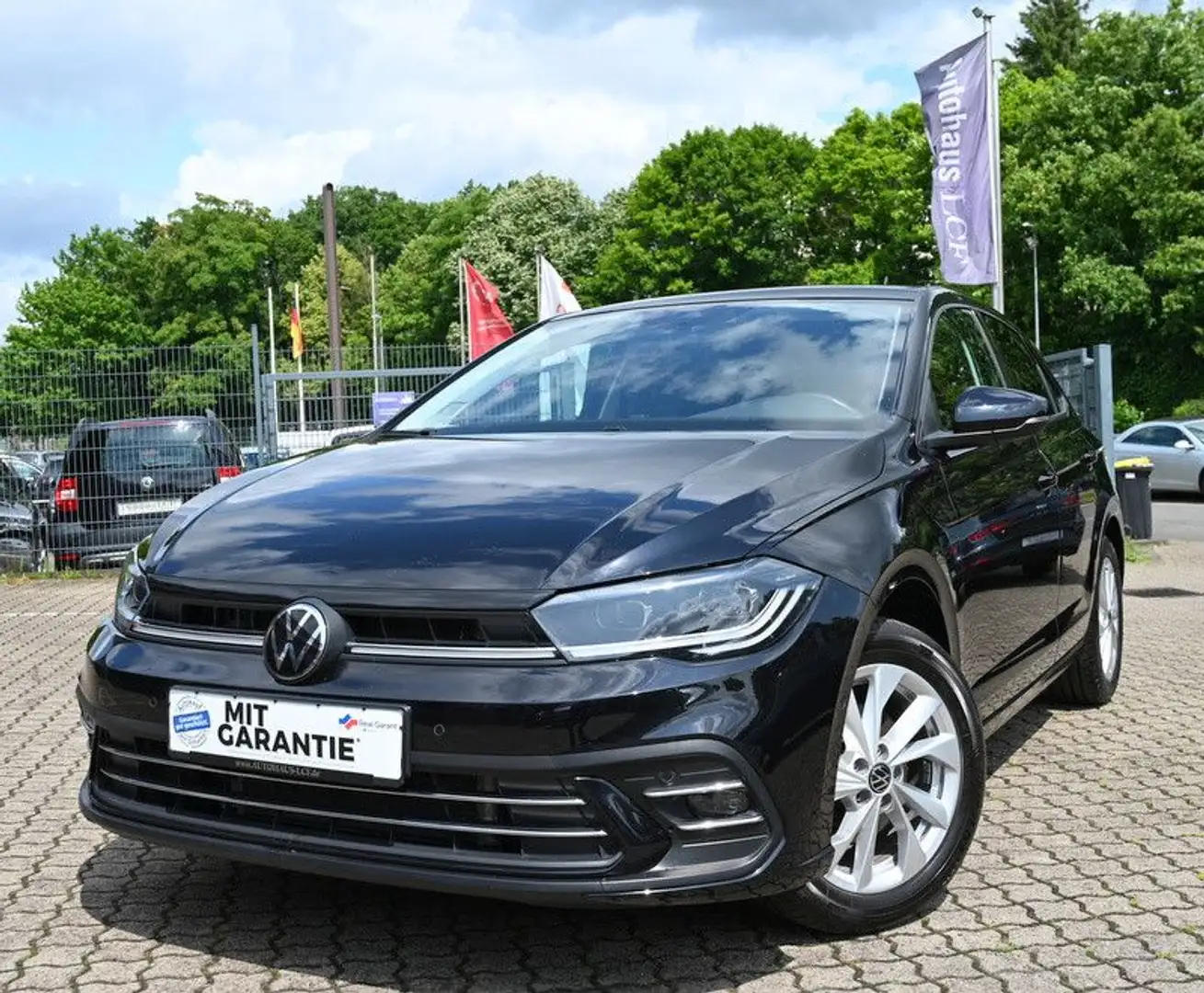 Volkswagen Polo VI 1.0 TSI Style DSG Navi Cam DAB CarPlay Negro - 1