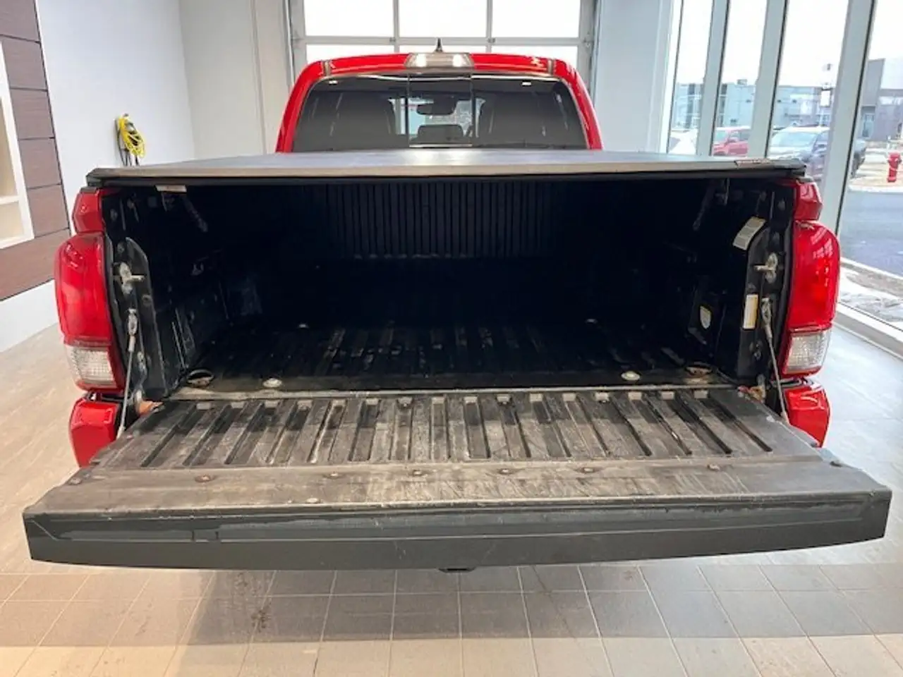 Toyota Tacoma снимка Toyota Tacoma