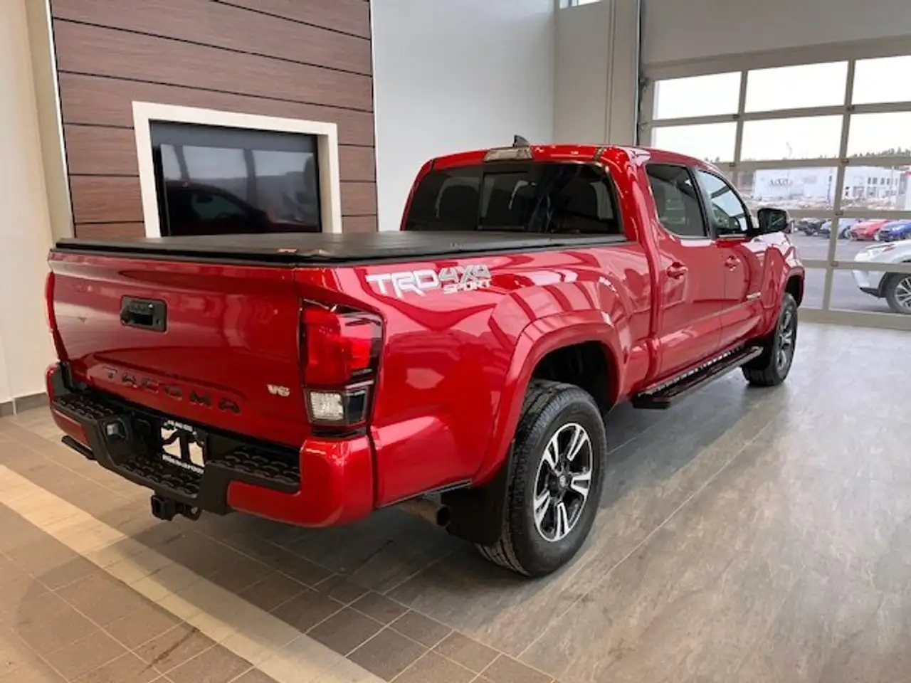 Toyota Tacoma снимка Toyota Tacoma