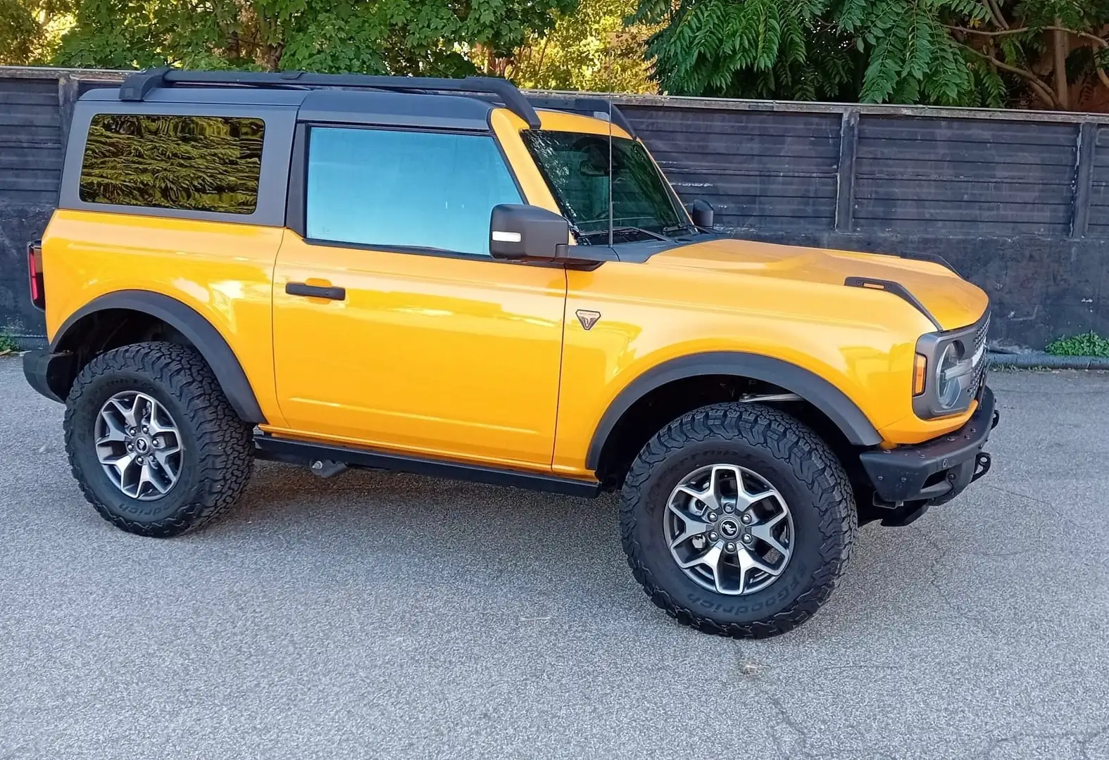 Ford Bronco Badlands 300cv possibilità noleggio no scoring Arancione - 2
