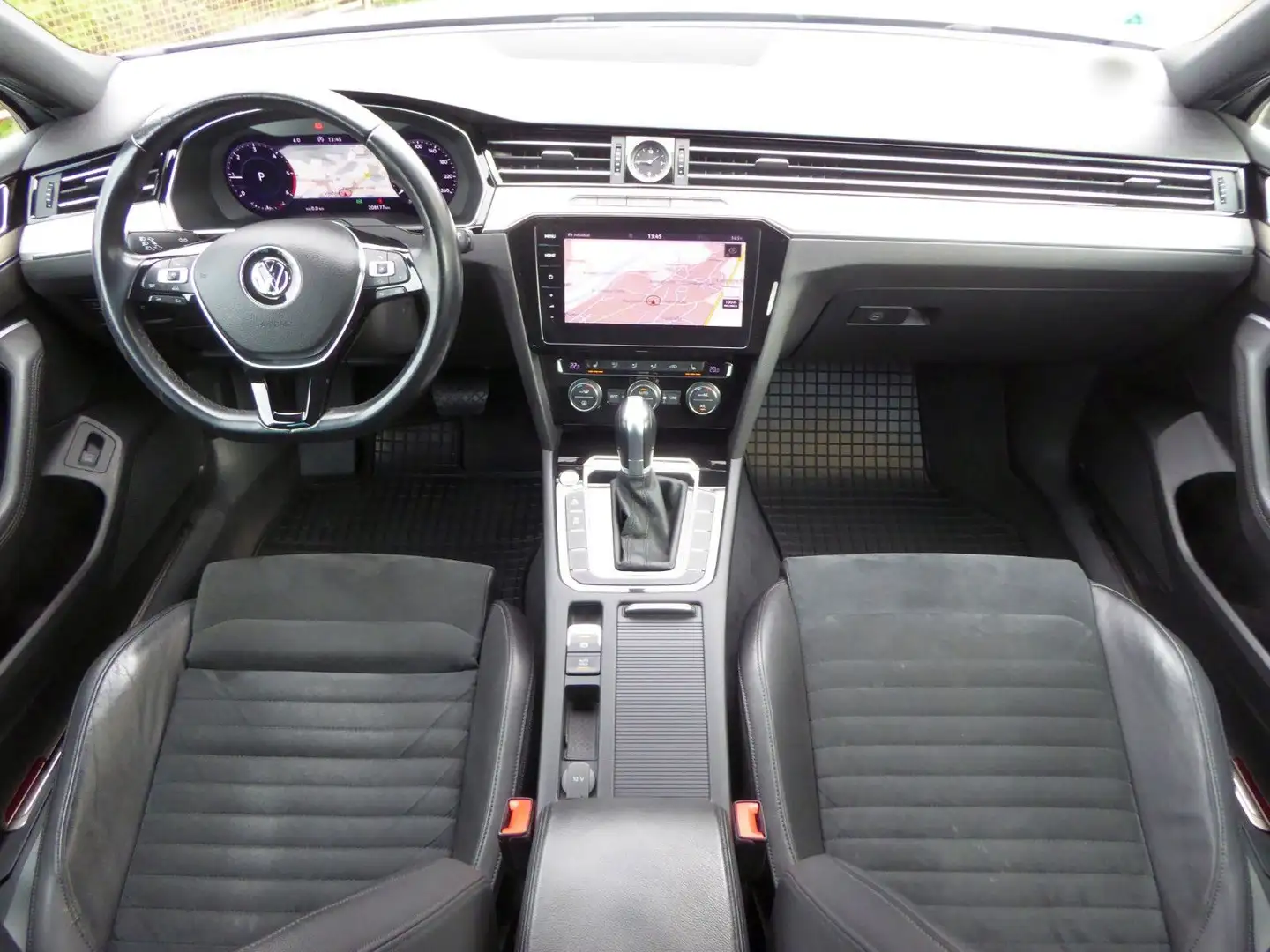 Volkswagen Passat Variant 2.0 TDI DSG 4M R-Line AHK|DCC Argent - 2