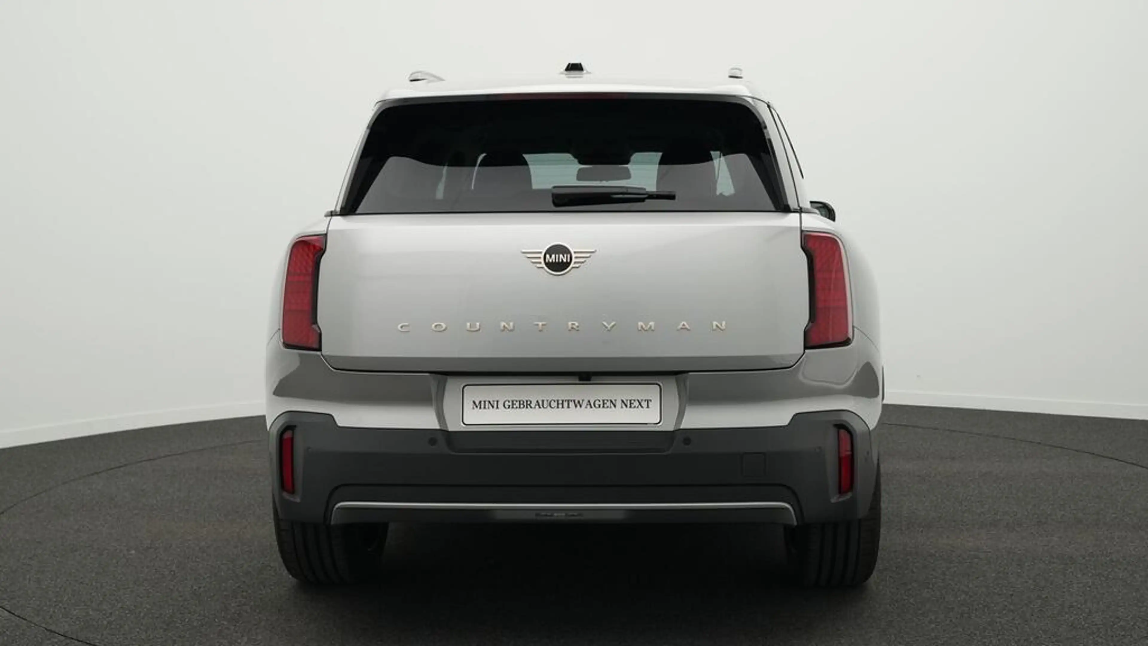 MINI Countryman C Classic Trim — photo 23