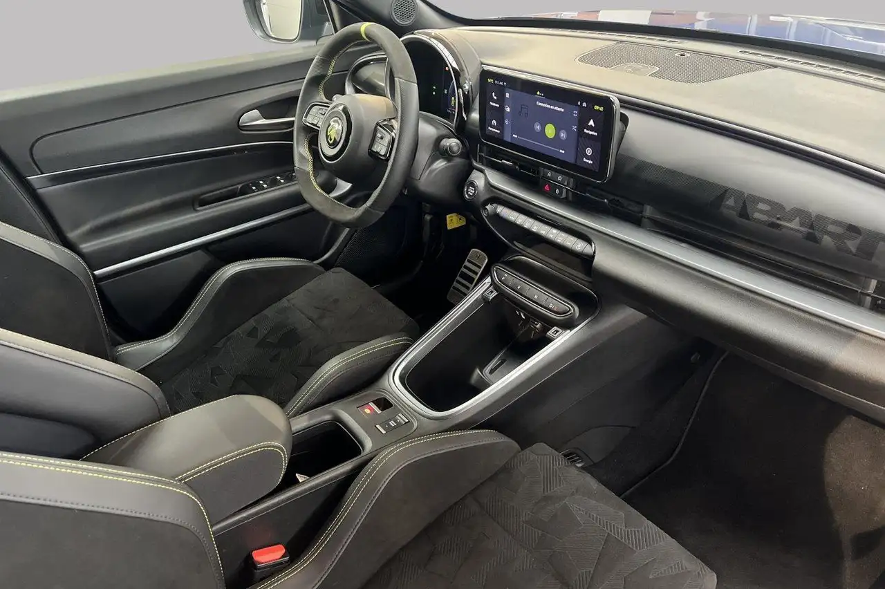 Abarth 600e 2025