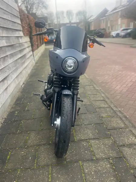 Harley-Davidson Street Bob - foto 5