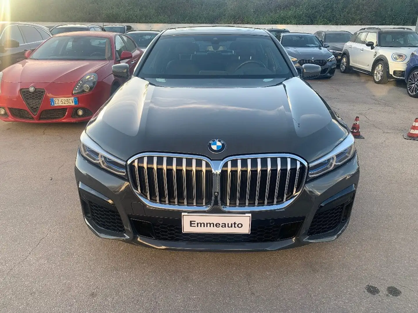 BMW 730 d xDrive 48V Grijs - 2